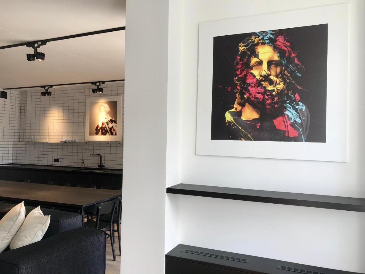 Stylish 1 Bedroom Studio Near Most City دنيبروبيتروفسك المظهر الخارجي الصورة